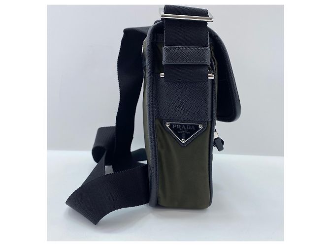 Borsa a tracolla Prada Saffiano in Khaki Cachi - vista 5