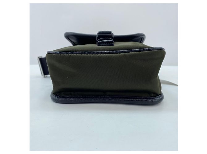 Borsa a tracolla Prada Saffiano in Khaki Cachi - vista 6