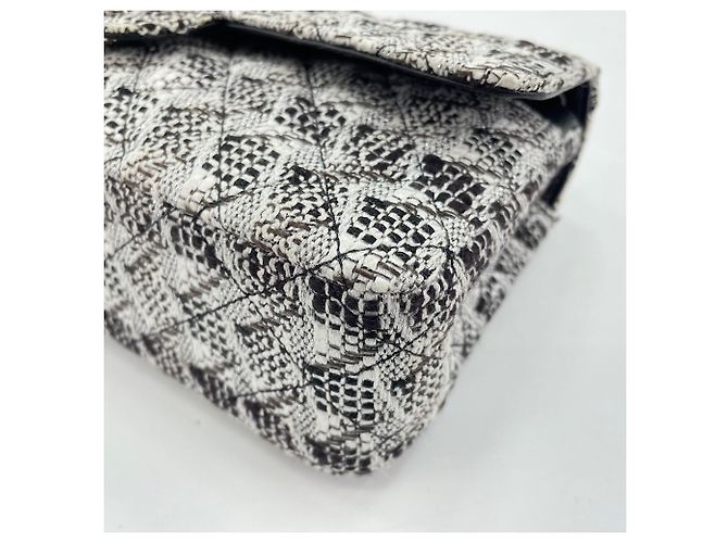 Borsa Chanel Matelassé 25 Bianco - vista 6