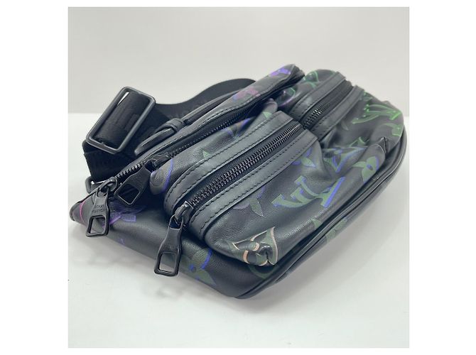 Bumbag Borsello da cintura Louis Vuitton Comet Nero - vista 6