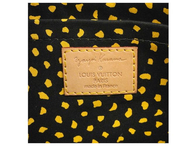 Louis Vuitton Vernis Infinity Dot Pochette Accessoires Giallo - vista 5