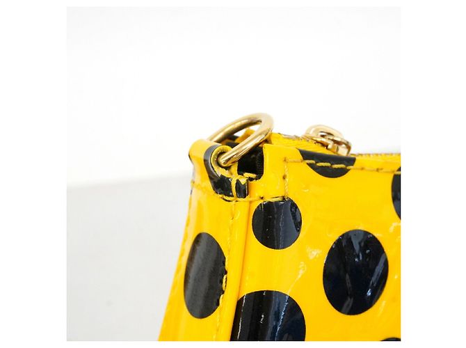 Louis Vuitton Vernis Infinity Dot Pochette Accessoires Giallo - vista 6