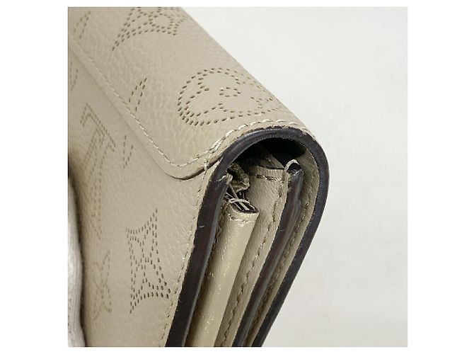 Louis Vuitton Mahina Portefeuille Iris Long Wallet - vista 5