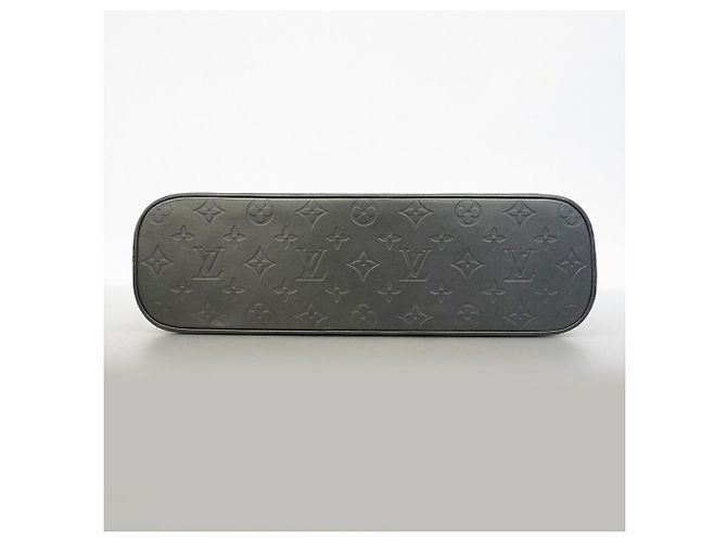 Borsa Tote Louis Vuitton Monogram Mat Wilwood Nero - vista 3