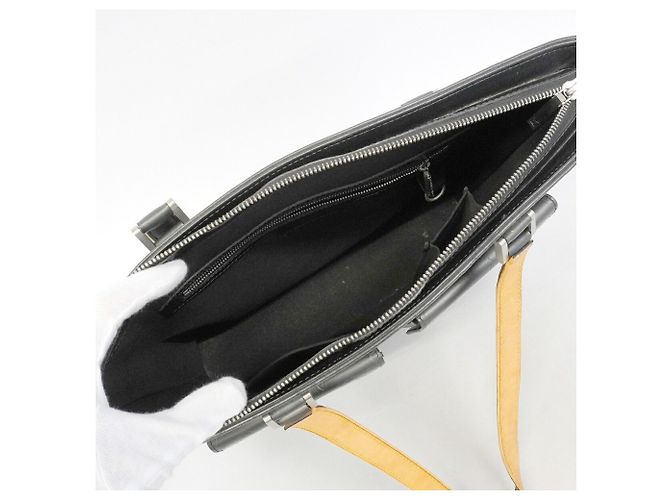 Borsa Tote Louis Vuitton Monogram Mat Wilwood Nero - vista 4