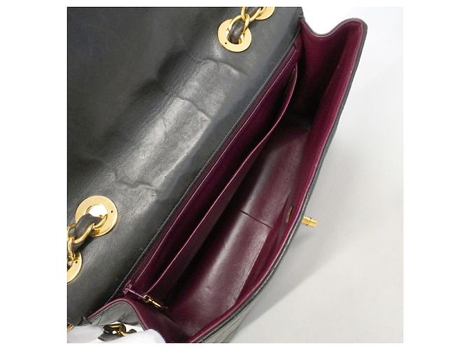 Borsa a tracolla Chanel Large Matelassé Nero - vista 4