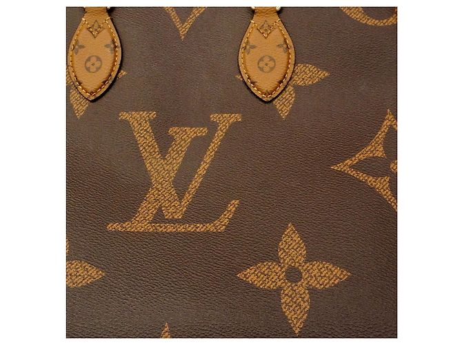 Borsa Tote Louis Vuitton Monogram Giant Reverse OnTheGo MM Marrone - vista 6