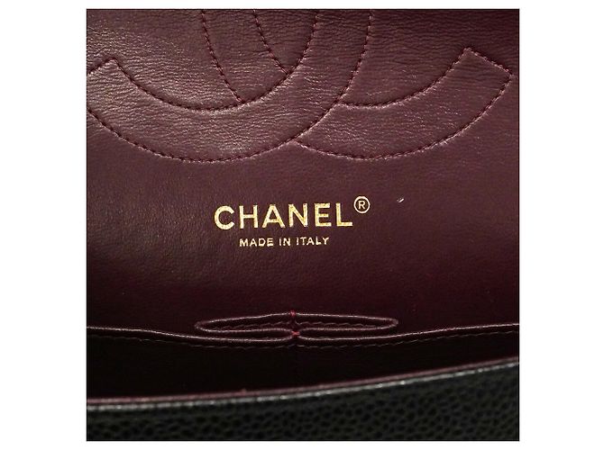 Timeless Borsa a tracolla Chanel in pelle di vitello martellata nera Nero - vista 5