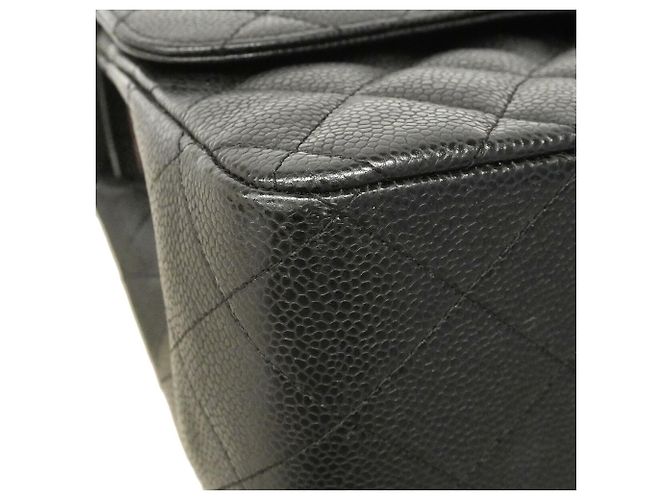 Timeless Borsa a tracolla Chanel in pelle di vitello martellata nera Nero - vista 6