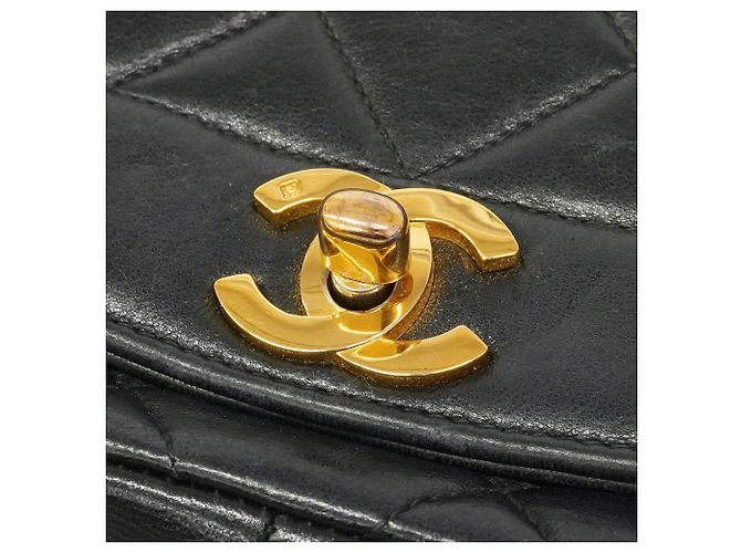 Borsa a tracolla Chanel Diana Chain Nero - vista 11