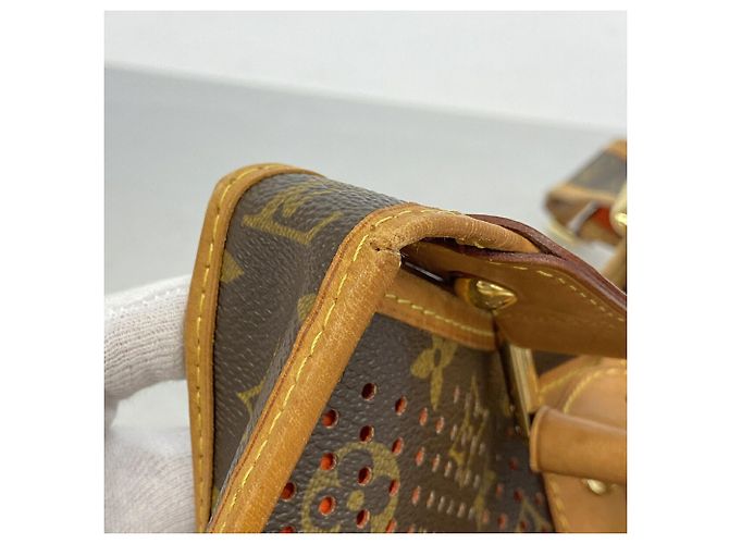 Borsa a tracolla Louis Vuitton Monogram Perfo Demilune Arancione - vista 6
