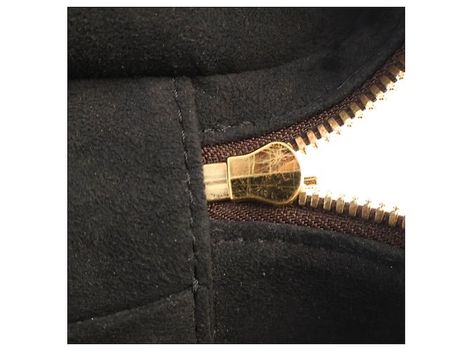 Louis Vuitton Brown Monogram Reverse Vanity PM Marrone - vista 9