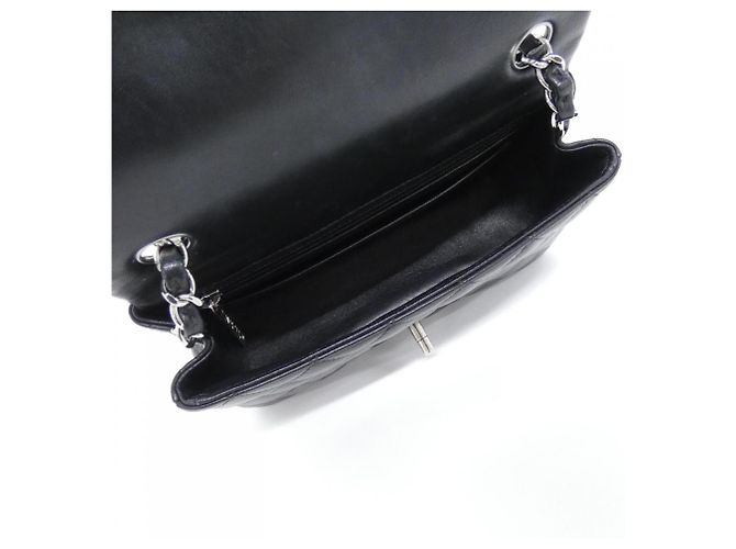 Borsa a tracolla Chanel 69900 in pelle nera Nero - vista 7