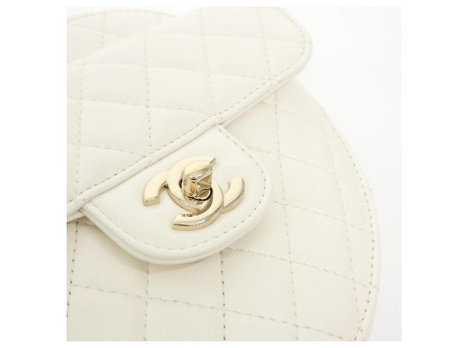 Timeless Borsa a tracolla Chanel AS5764 in pelle bianca Bianco - vista 4