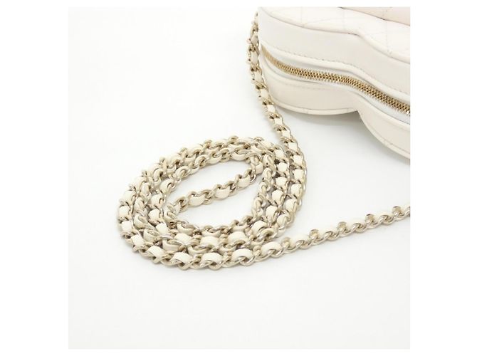 Timeless Borsa a tracolla Chanel AS5764 in pelle bianca Bianco - vista 5
