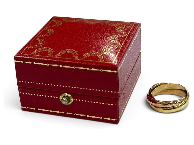 Anello Cartier Trinity in oro 18K D'oro - vista 2