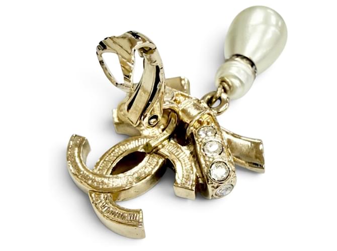 Orecchini Chanel B23C Coco Mark con strass, nastro e perle D'oro - vista 5