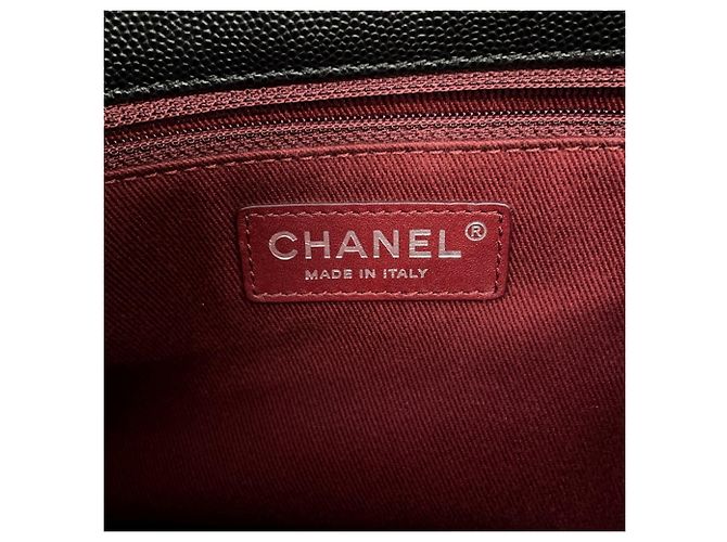 Borsa Chanel Matelassé in nero - vista 12