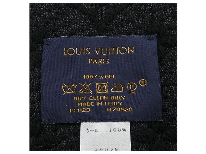 Cachecol Louis Vuitton Monogram Classic Preto - vista 4