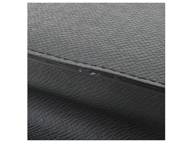 Borsa a pochette Louis Vuitton Taiga Selenga Grigio - vista 3