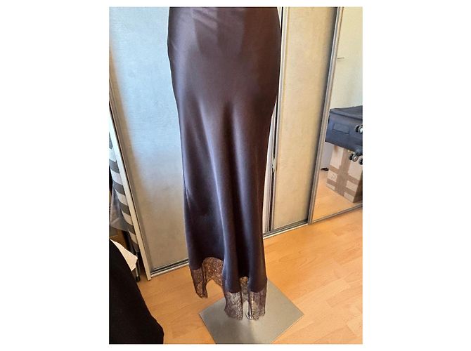 Christian Dior Boutique Paris Abito Maxi in Seta e Pizzo Marrone scuro - vista 11
