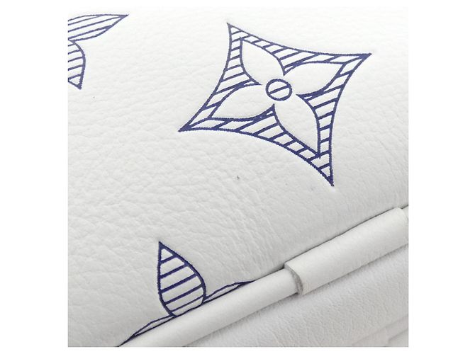 Borsa Portafoglio Portatile Louis Vuitton Monogram Shadow Alpha Bianco - vista 4