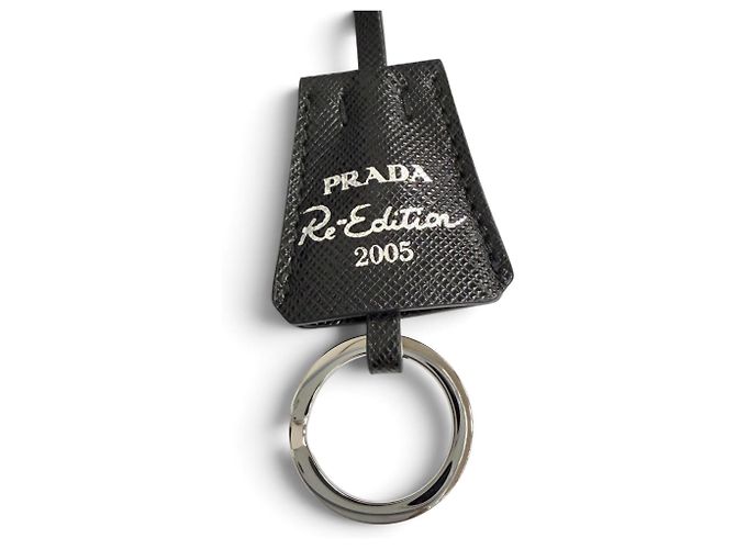 Borsa a tracolla Prada 1BH204 Re-Edition 2005 Re-Nylon con logo triangolare Nero - vista 11