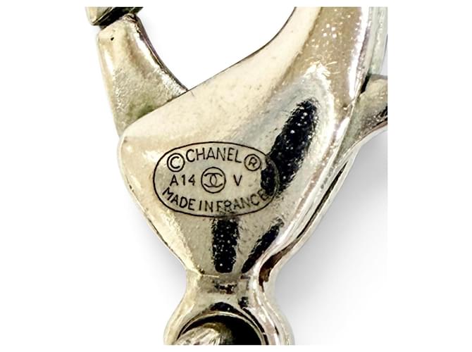 Collana di perle lunga Chanel A14V Coco Mark Argento Bianco - vista 8