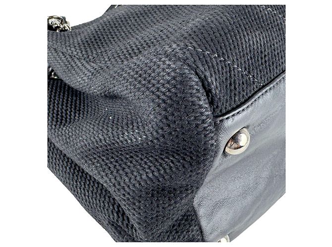 Borsa a tracolla Chanel V-Stitch in tela e pelle nera Nero - vista 8