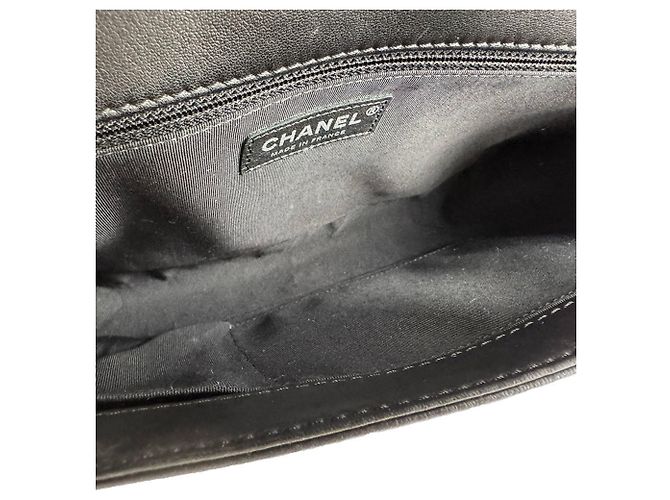Borsa a tracolla Chanel Boy Nero - vista 5