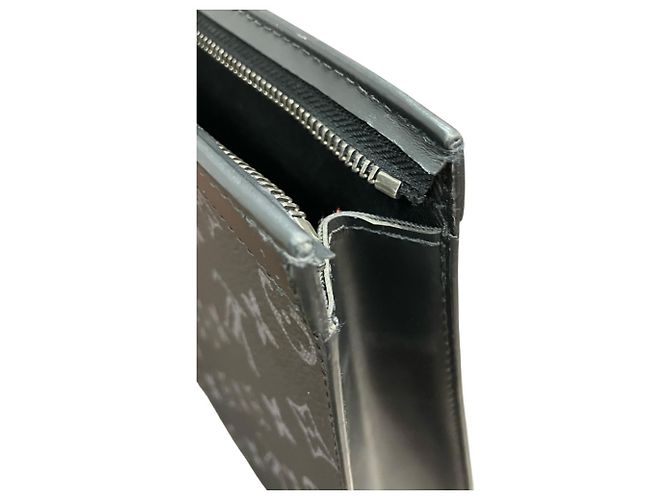 Louis Vuitton Pochette Voyage MM Nero Monogramma - vista 8
