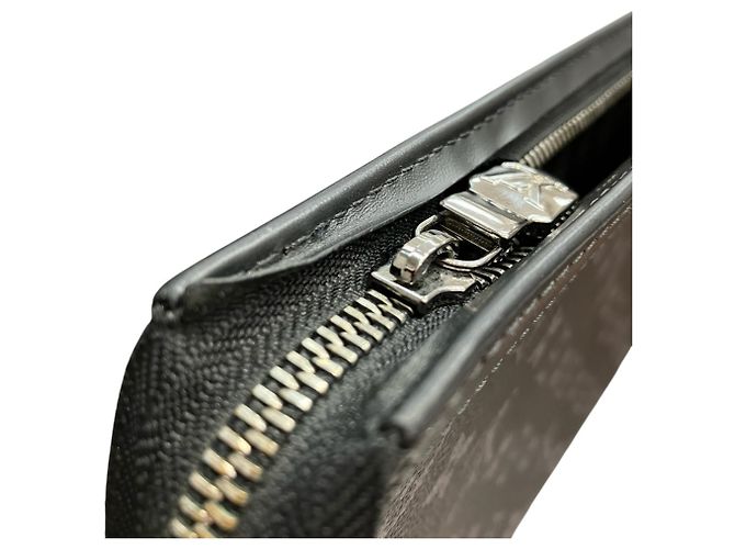 Louis Vuitton Pochette Voyage MM Nero Monogramma - vista 9
