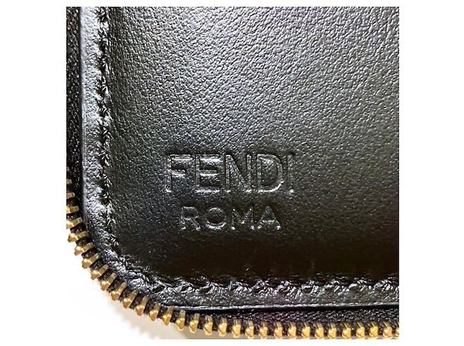 Fendi Bi-fold Geldbörse aus schwarzem Kalbsleder - Ansicht 4