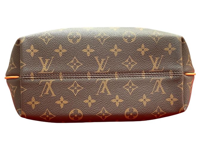 Borsa Louis Vuitton Turenne PM Marrone Monogramma - vista 3