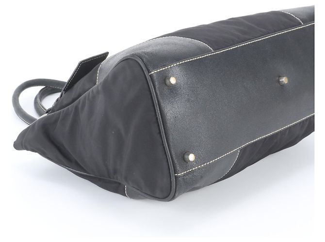 Borsa Tote Prada in nylon Tessuto e pelle Nero - vista 5