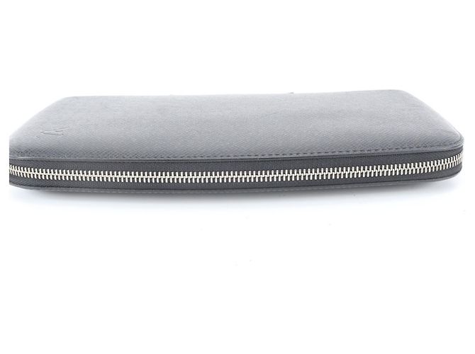 Louis Vuitton Taiga Organizer Ardoise Long Wallet Grey - view 5