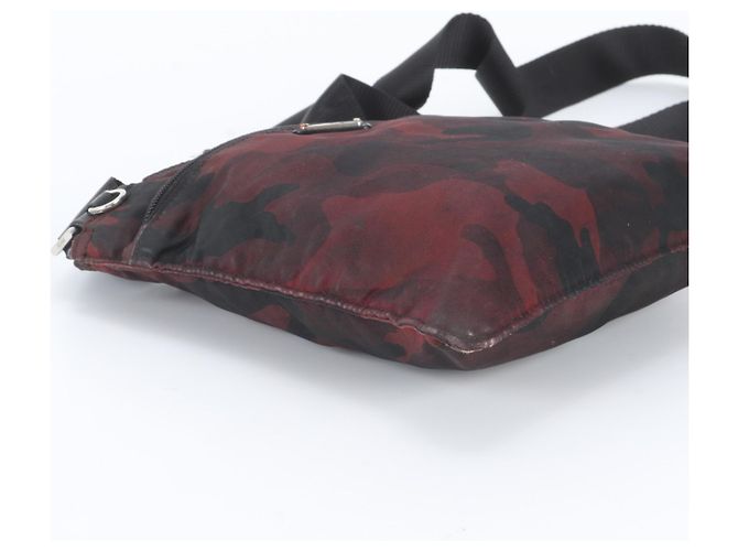 Borsa a tracolla Prada Tessuto Nylon Camouflage Nero Rosso - vista 5