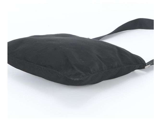 Bolsa Messenger Prada em nylon Tessuto com logo triangular Preto - vista 4