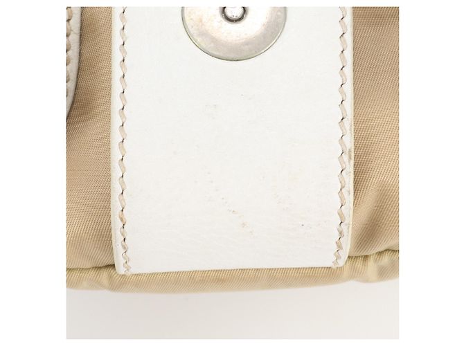 Borsa a tracolla in pelle e nylon Tessuto con logo triangolare Prada Bianco Beige - vista 8