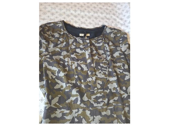Burberry Brit Seidenkleid Camouflage Grün Grau - Ansicht 13