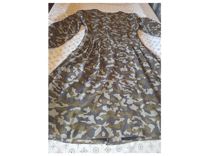 Burberry Brit Seidenkleid Camouflage Grün Grau - Ansicht 4