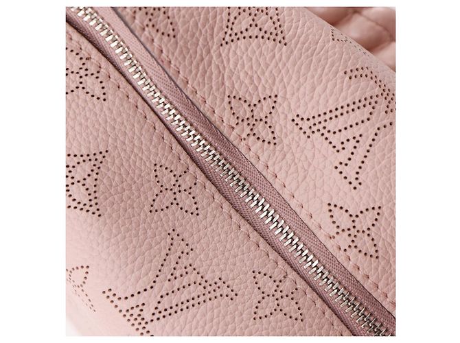 Borsa a tracolla 2 vie Louis Vuitton Babylon Chain BB Monogram Mahina Rosa - vista 7