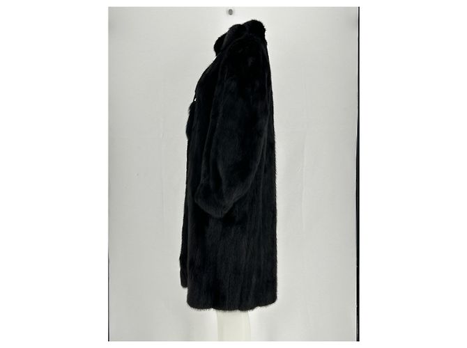 Autre Marque AULGA FUR'S Schwarze Pelzjacke - Ansicht 3