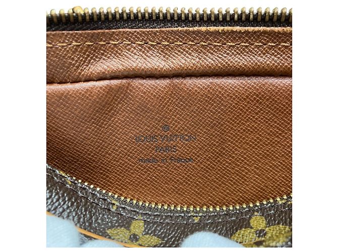 Borsa a tracolla Louis Vuitton Marly Bandoulière Marrone Monogramma - vista 4