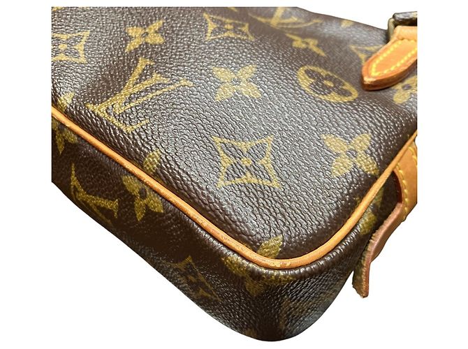 Borsa a tracolla Louis Vuitton Marly Bandoulière Marrone Monogramma - vista 6