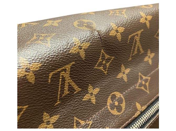 Borsa a tracolla Louis Vuitton Discrete MM Marrone Monogramma - vista 6