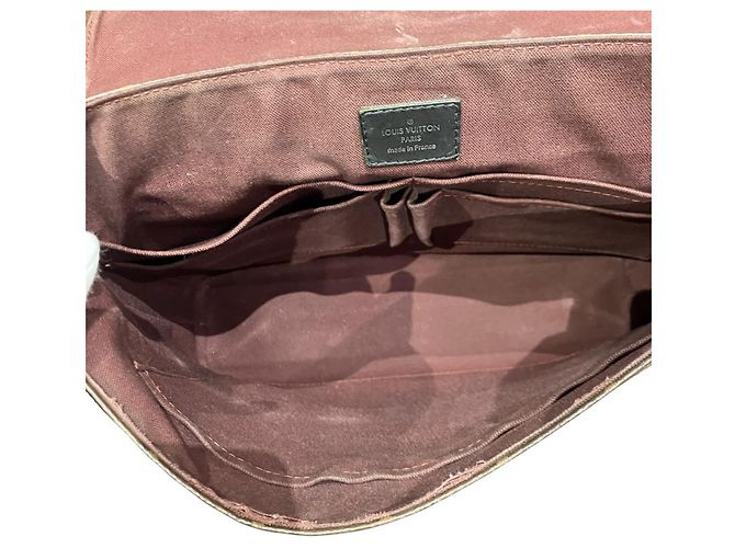 Borsa a tracolla Louis Vuitton Discrete MM Marrone Monogramma - vista 8