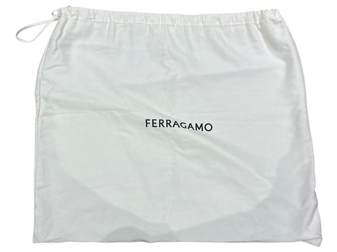 Borsa a tracolla Salvatore Ferragamo Vara Ribbon in pelle nera Nero - vista 5