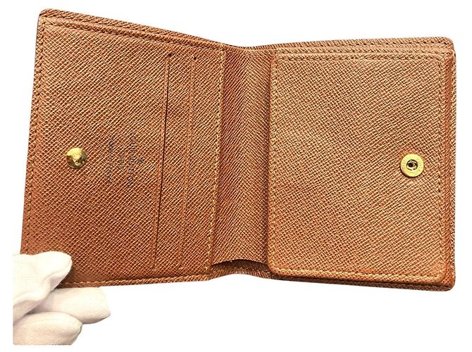 Louis Vuitton Portefeuille Magellan Bi-fold Wallet Monogramma - vista 3