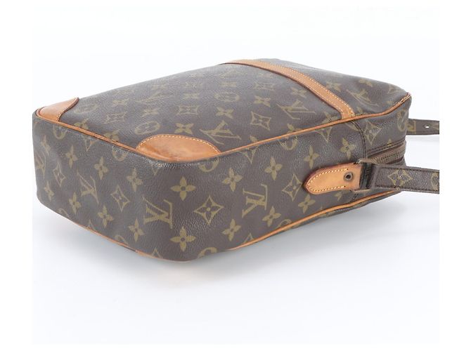Borsa a tracolla Louis Vuitton Monogram Danube GM in pelle Marrone - vista 4